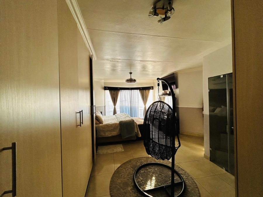 4 Bedroom Property for Sale in Vaalpark Free State